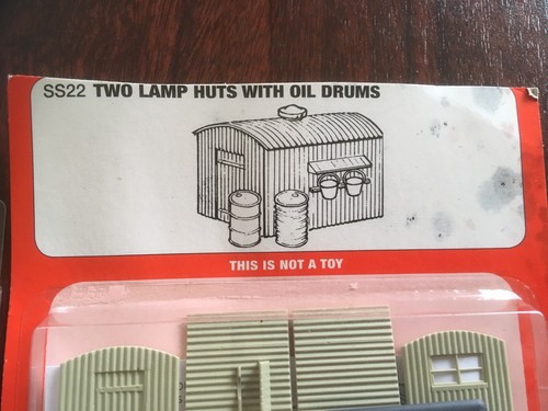 Wills kits ss22 lamp huts - lamp,